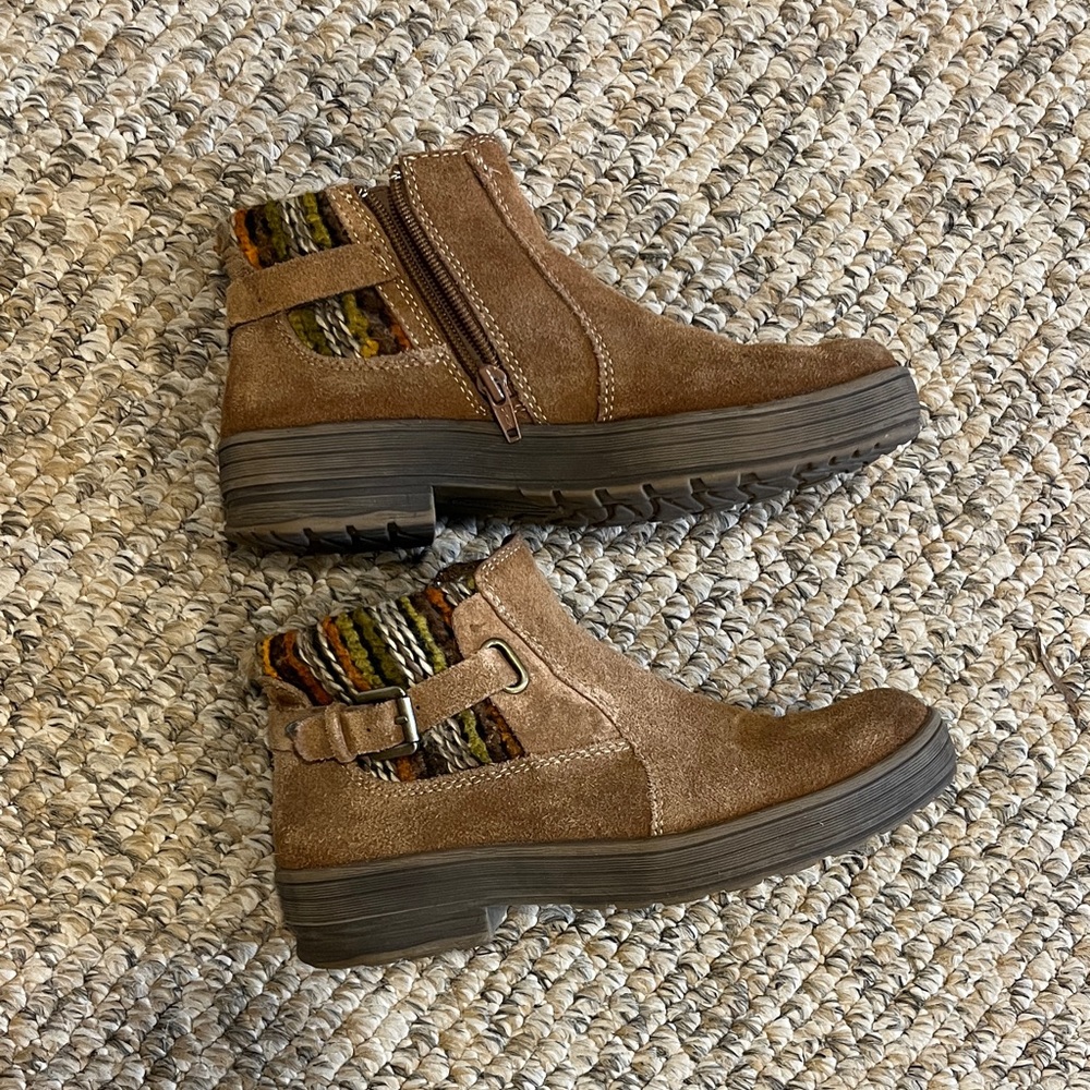 Earth Origins Sued Bootie